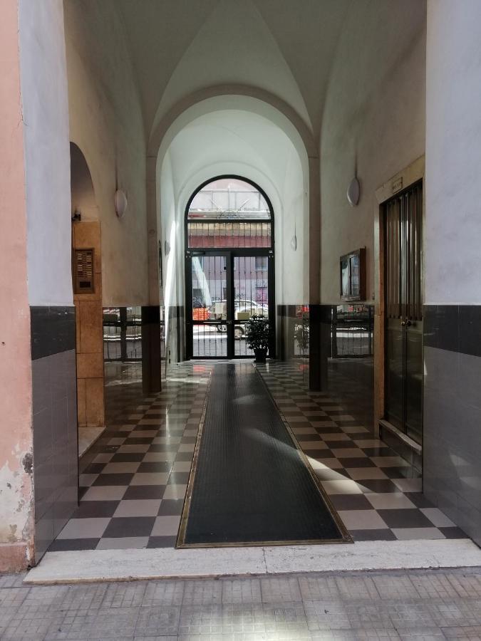 Appartamento Vicino Stazione Termini E La Sapienza Casa Buffa Roma Exterior foto